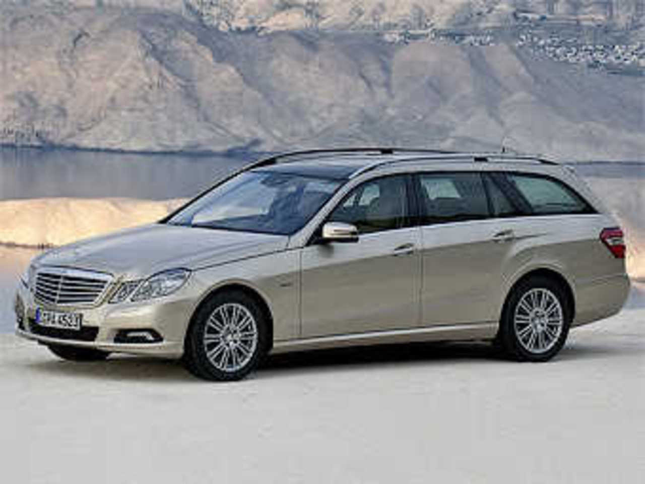 Универсал Mercedes-Benz E-Class.