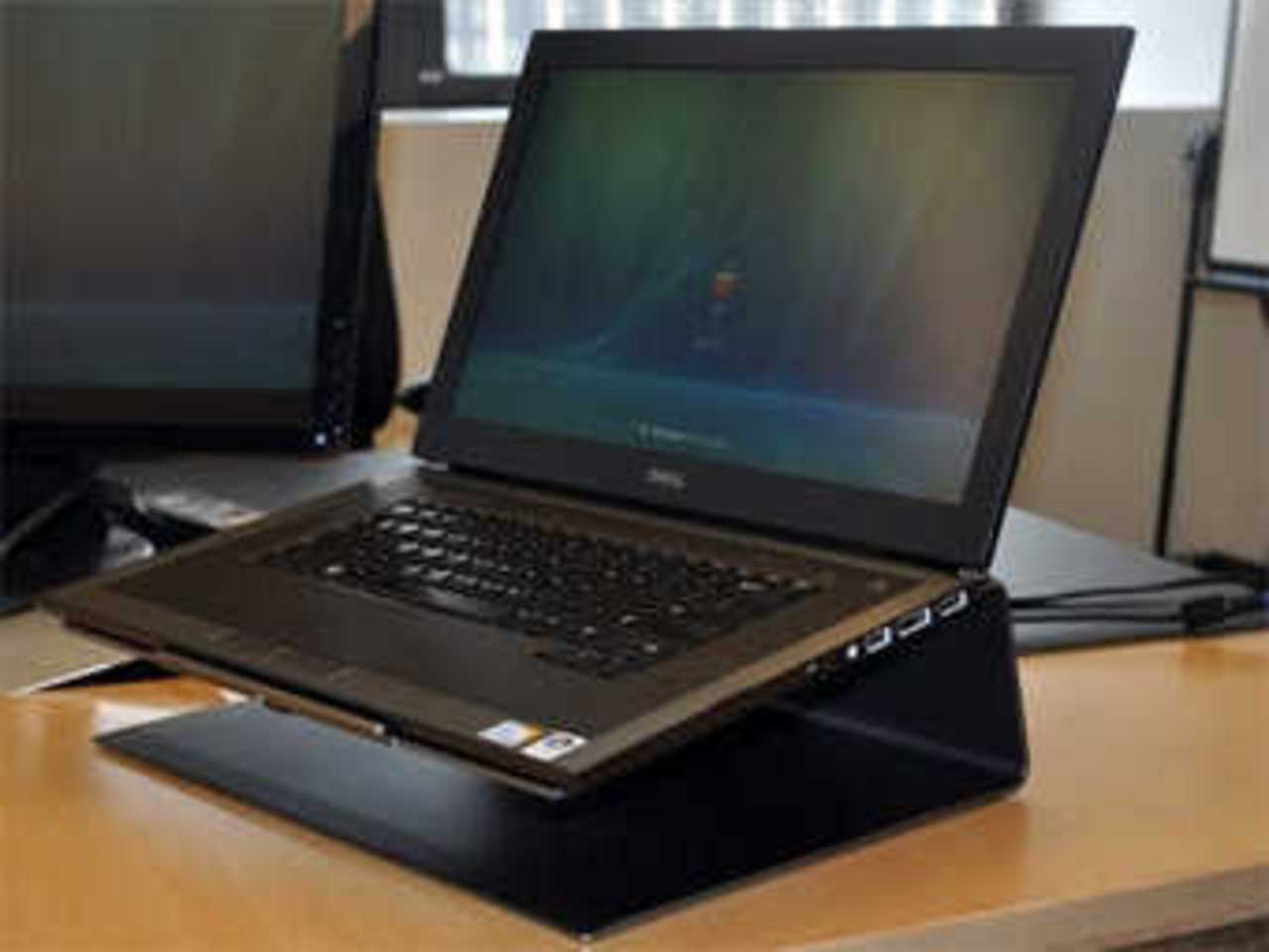 Latitude Z. Фото с сайта gizmodo.com