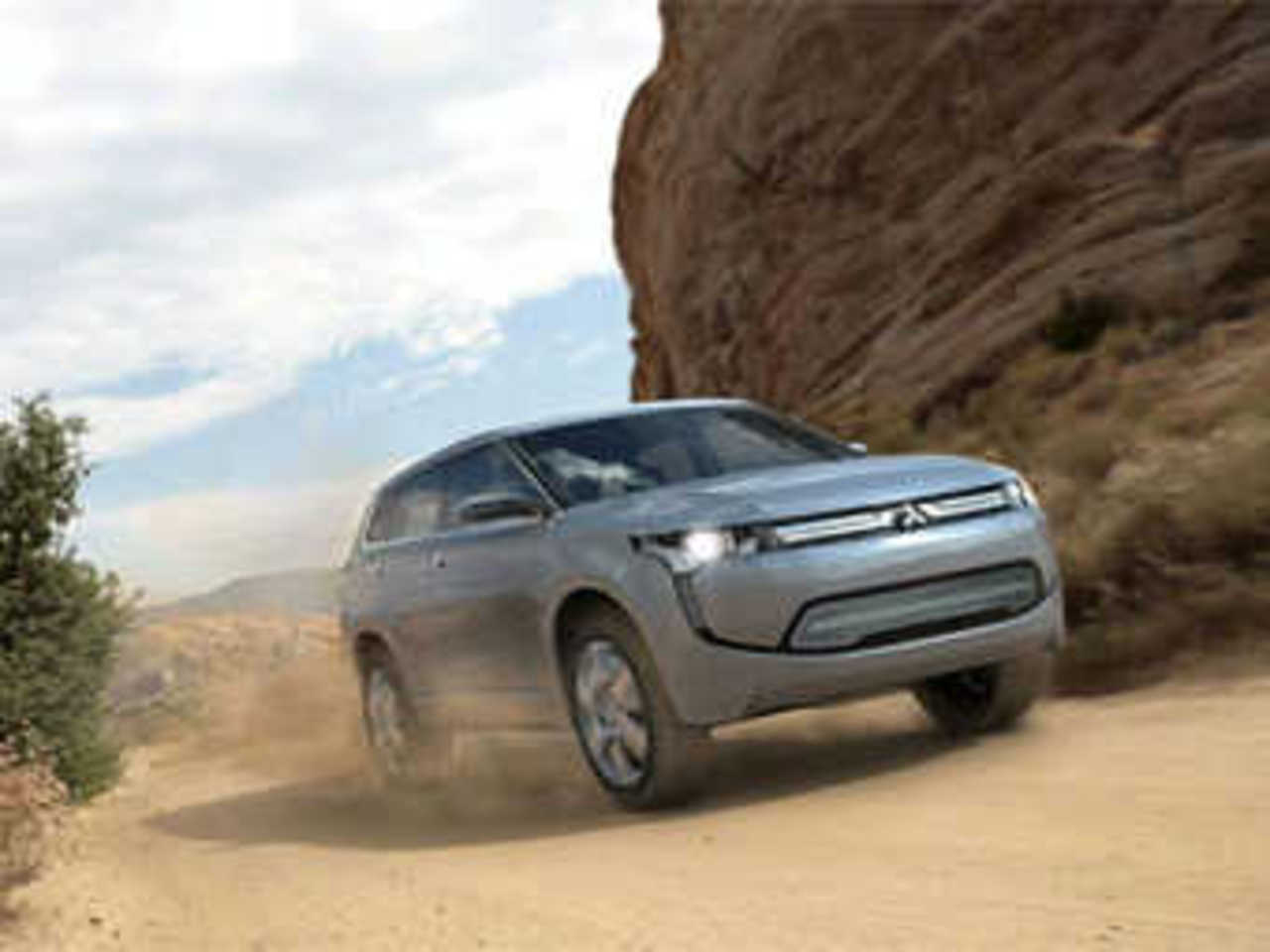 Фото Mitsubishi Motors