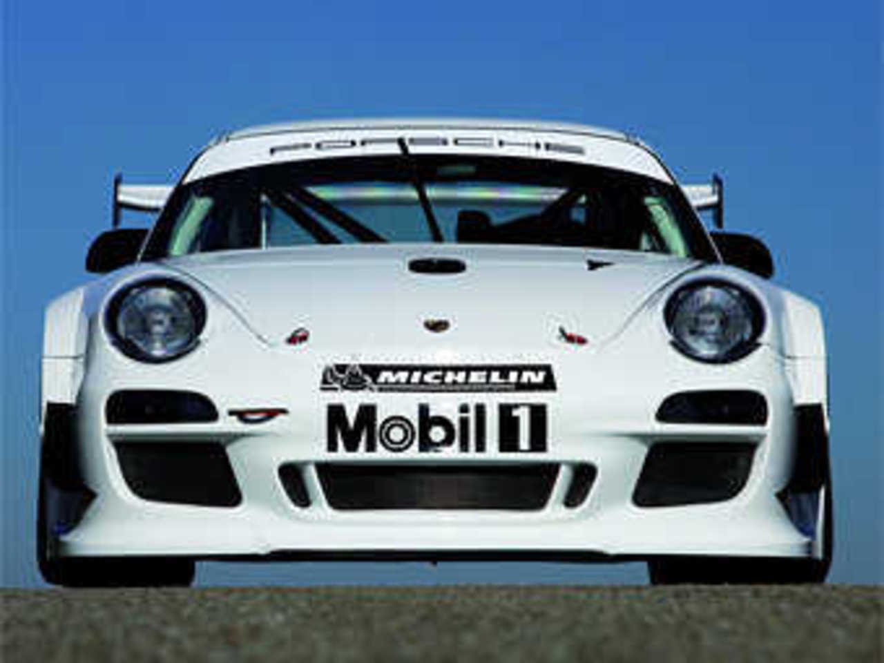 Porsche GT3 R. Фото Porsche