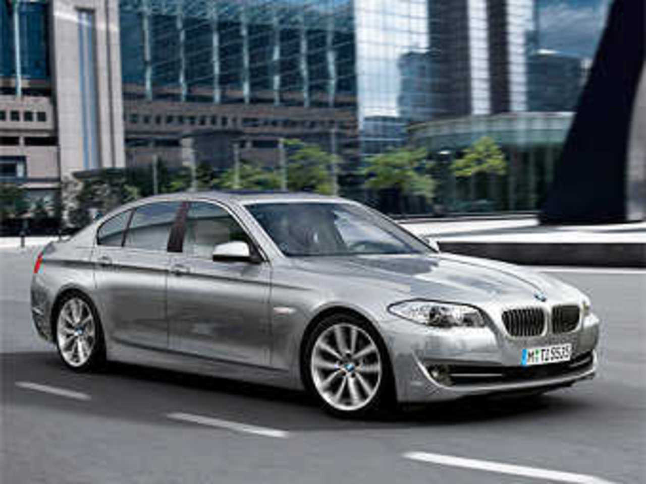 BMW 5-Series. Фото компании BMW
