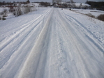 Зимняя дорога у котлована