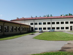 Школа в Науйене