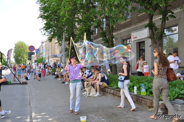 День города 2011 (мыльный пузырь)