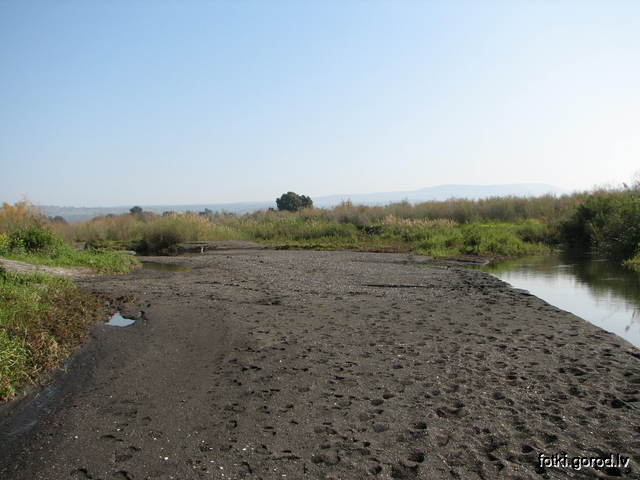 Одна из рек, впадающая в озеро Кинерет