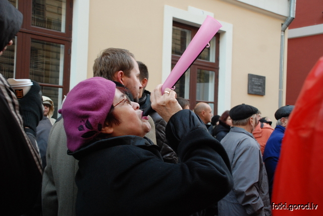 Акция протеста в Риге 17 октября 2011