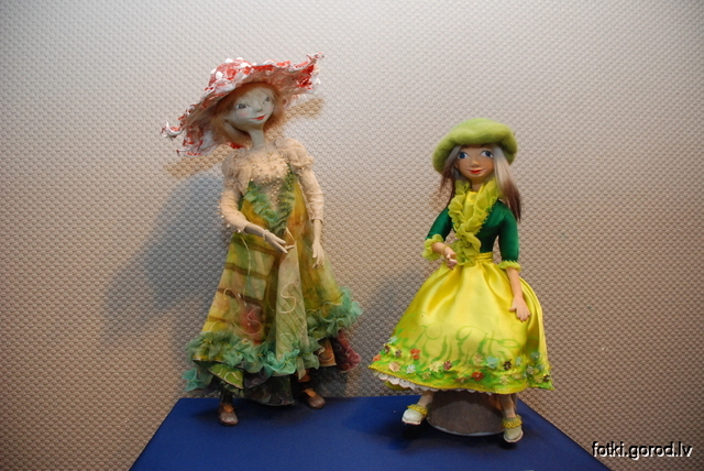 Выставка кукол «Сказки для взрослых и детей»